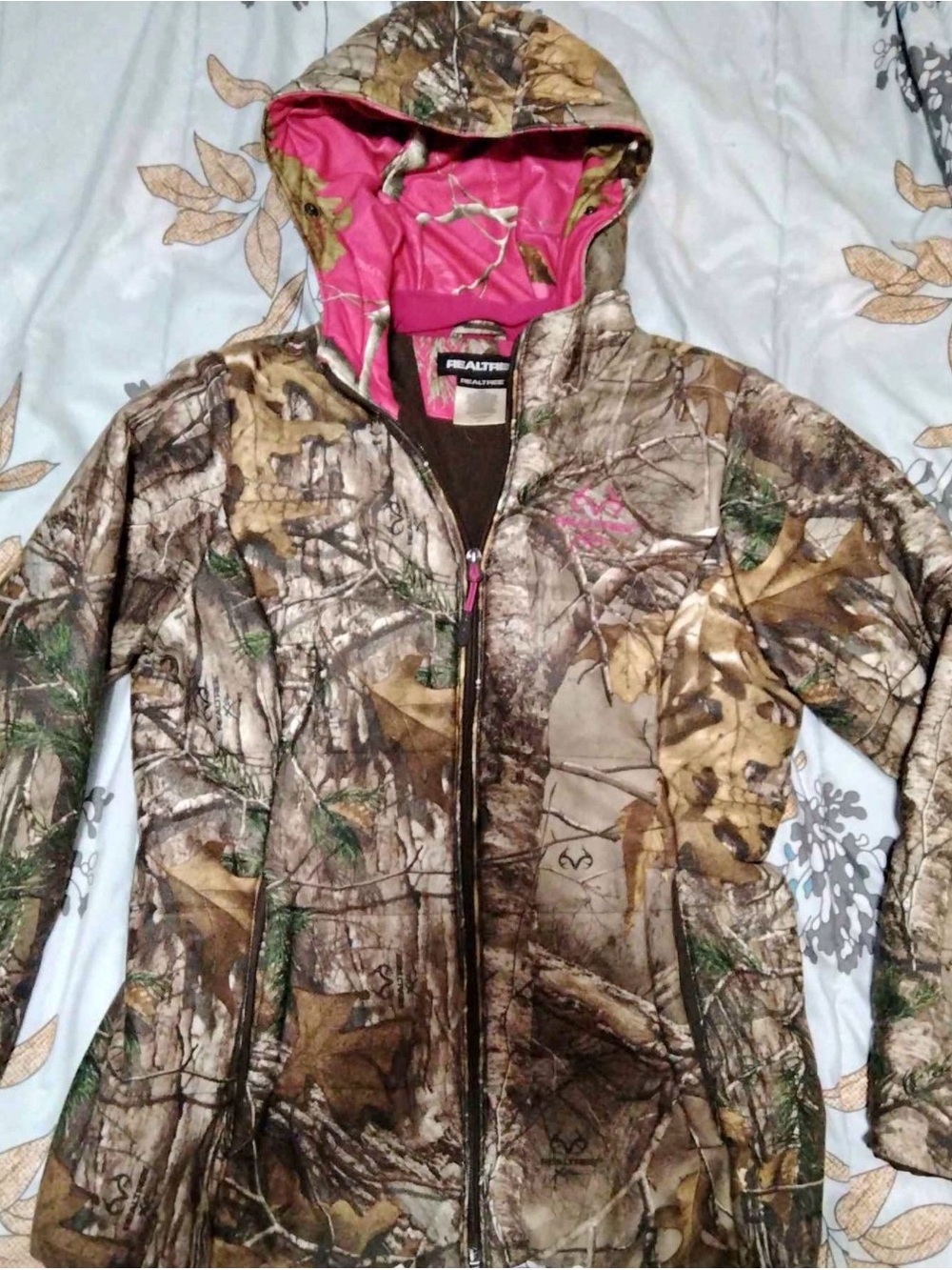 Realtree Camo Hooded Puffer Jacket with Pink Lining